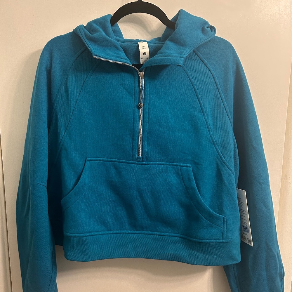XX SOLD XX Lululemon Scuba Cropped Half Zip Size M/L